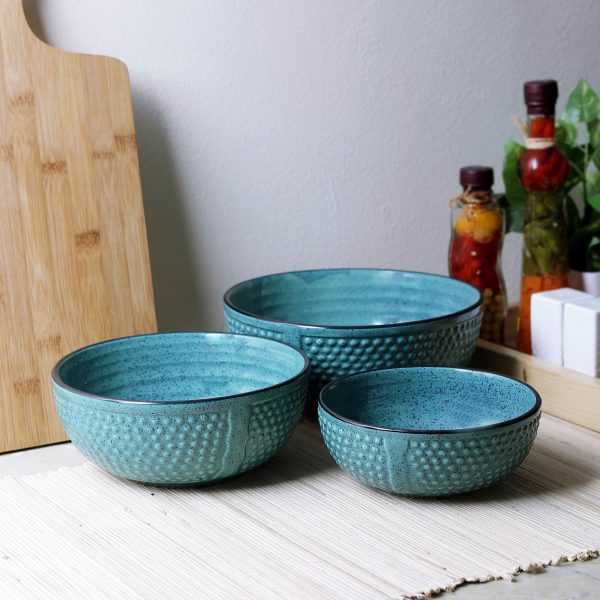 Ergonomic Crafted  Nestled Serving Bowls (3 Sizes): Pristine Blue Color