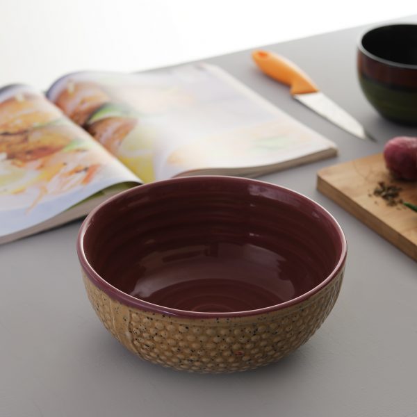 Ergonomic Crafted Nestled Serving Bowls: Brown And Burgandy