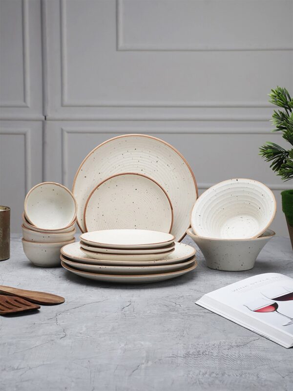 Handcrafted Stoneware Dinner Set (Style 3) -Set of 14