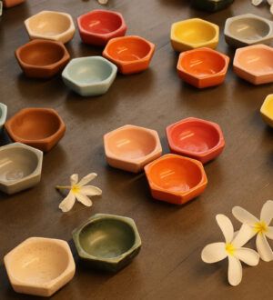 Traditional Ceramic Diya Set - Pack of 6 for Diwali Decoration Puja| Handcrafted Hexagonal Shape Oil Lamps| Reusable & Dishwasher Safe |Eco-Friendly Diyas for Diwali, Puja, Home Decor, Gift