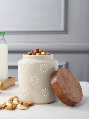 Ivory Ceramic Jar – 500ml – Airtight Lid